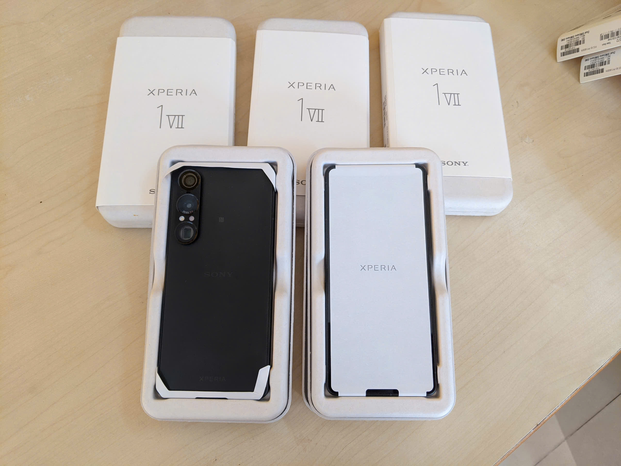z7932916055312_2e07f4bee3a813ff0b081b7d8d26b498